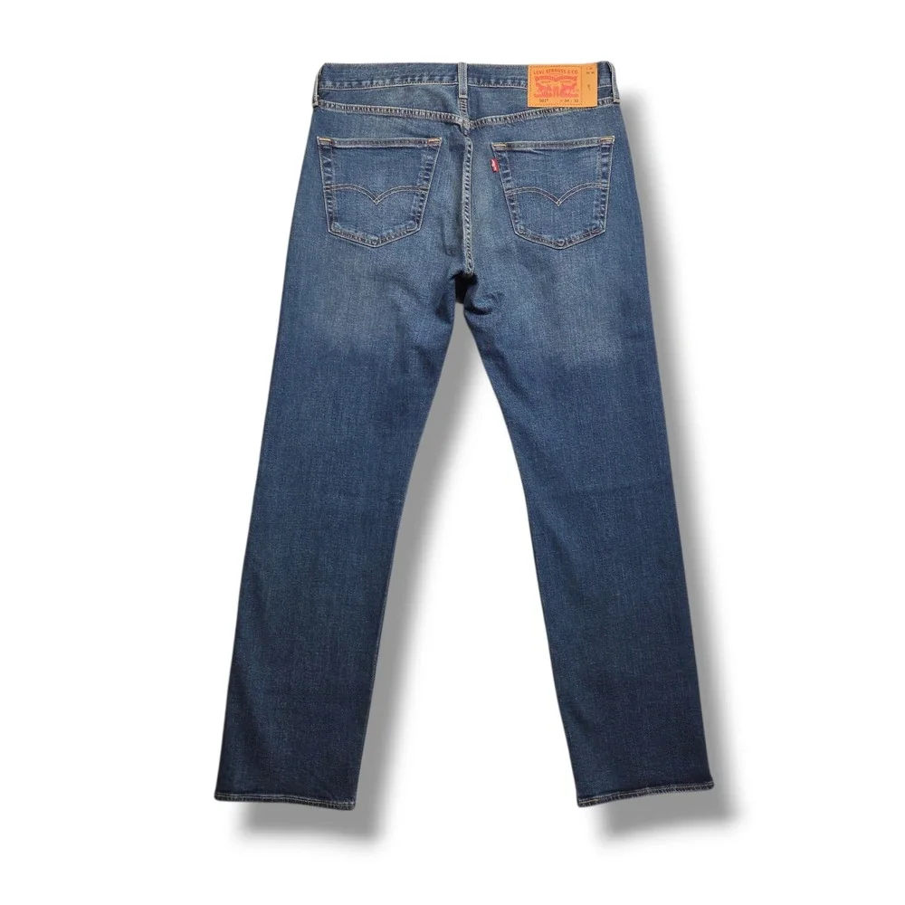 Levis 501 Jeans Mens 34 x 32 Straight Leg‎ Button Fly